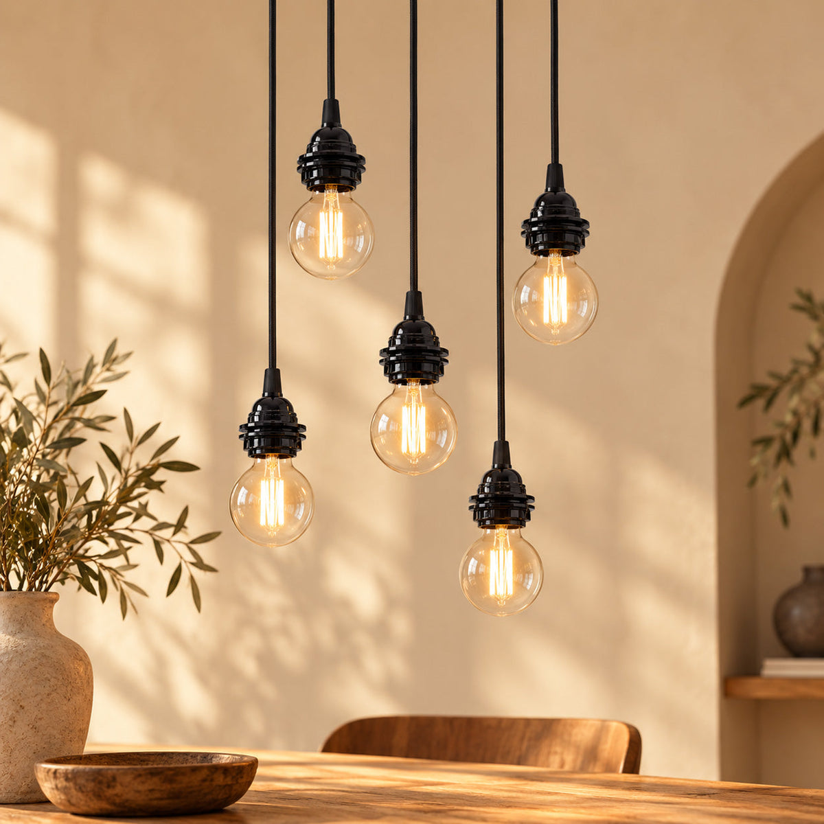 Suspension luminaire noire à 5 douilles avec câbles gainés – 350 cm
