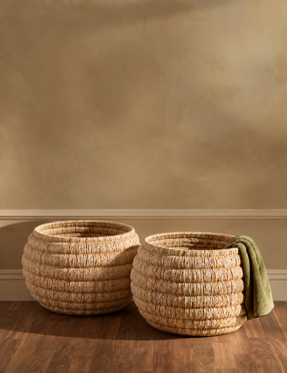 Panier rond en feuille de bananier naturel 58x37 cm