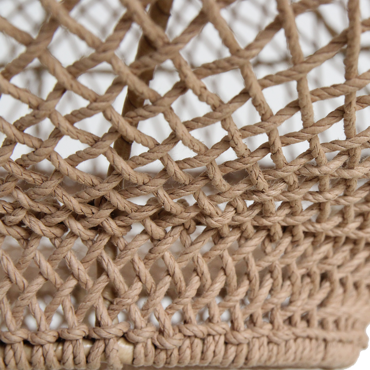 Suspension en corde tressée naturelle forme soucoupe ajourée – Ø80 cm