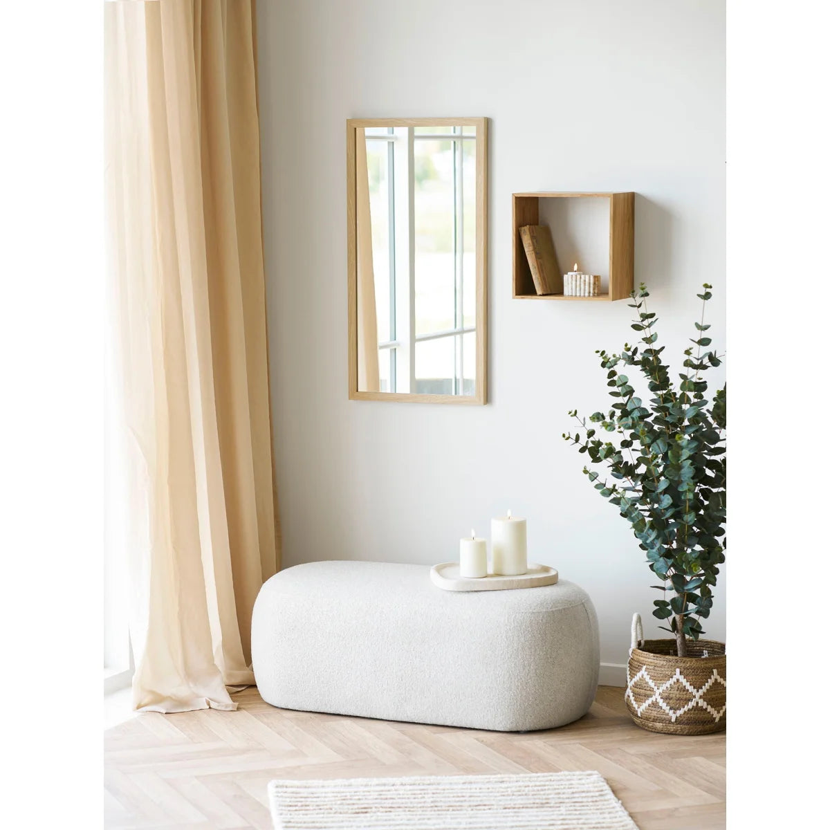 Ottoman banc bouclé beige forme galet monobloc 100x50 cm texturé blanc