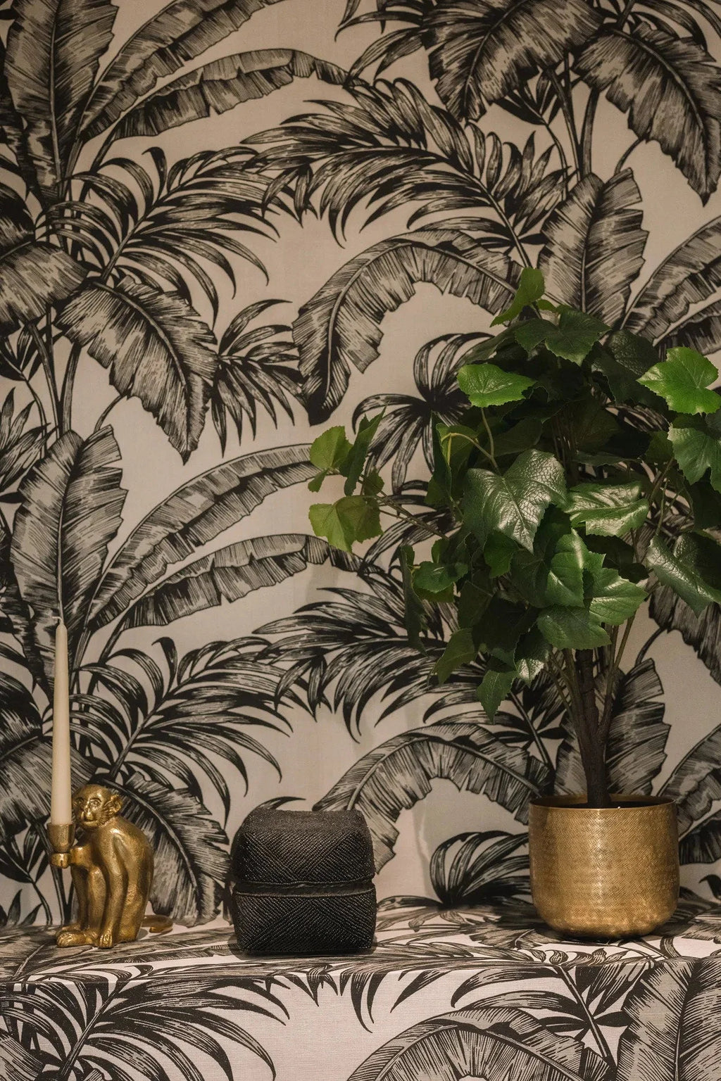 Boîte décorative perlée noire en bambou motifs chevrons avec couvercle