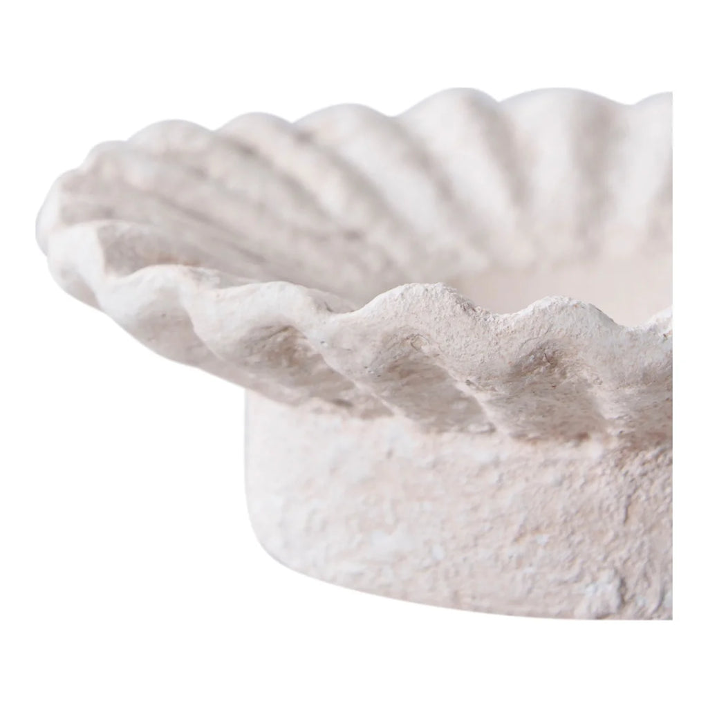 Pot de céramique blanc texturé à bord festonné, set de 2 bougeoirs en ciment finition pierre plissée