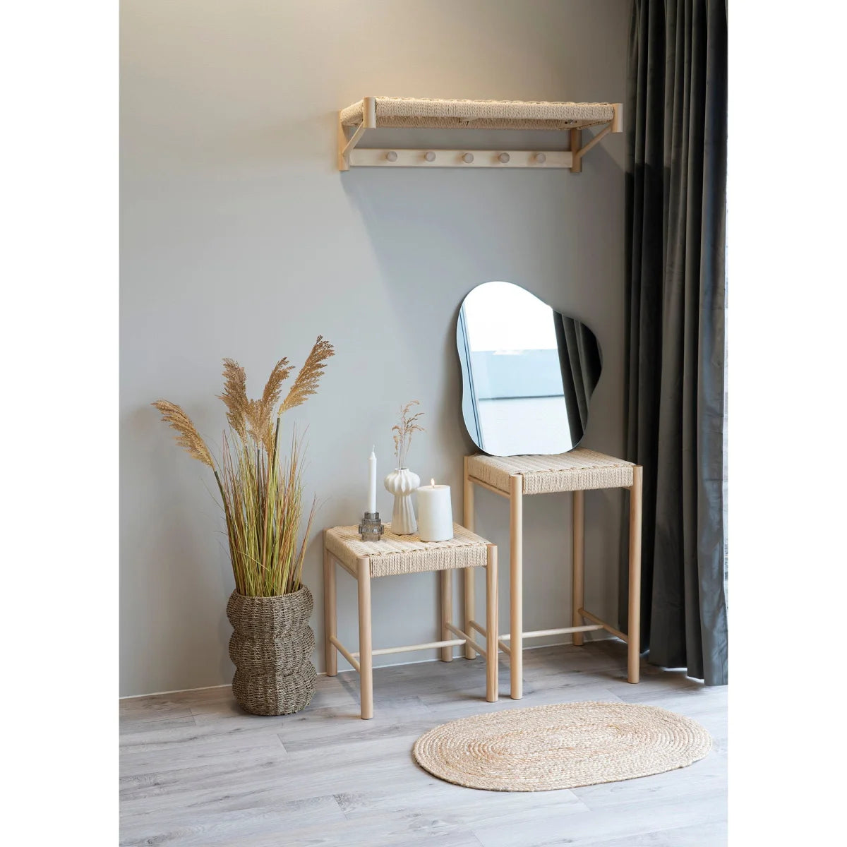 Chaise de comptoir en bois clair et rotin naturel 66,5 cm
