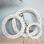 Couronne Murale en Rotin Blanc en situation