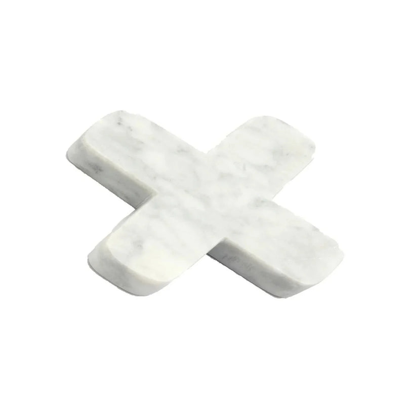 Dessous de plat en marbre blanc effet croix minimaliste