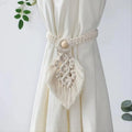 Embrasse rideau feuille en coton avec perles en bois.