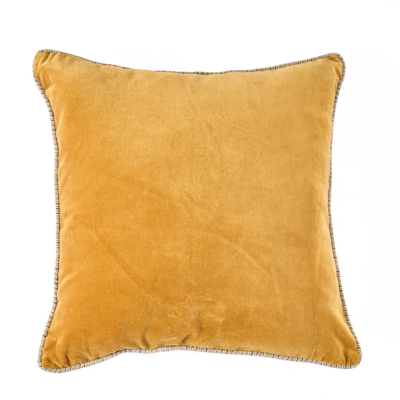 Housse de coussin en velours jaune moutarde passepoilée