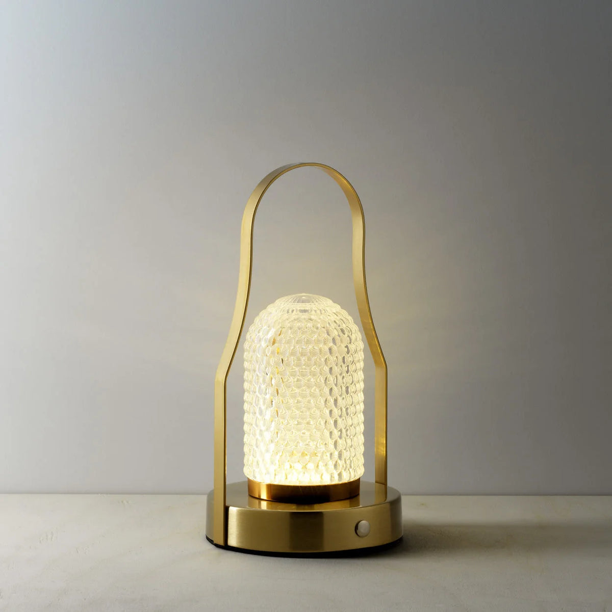 Lampe à poser laiton et verre texturé effet lanterne H23 cm