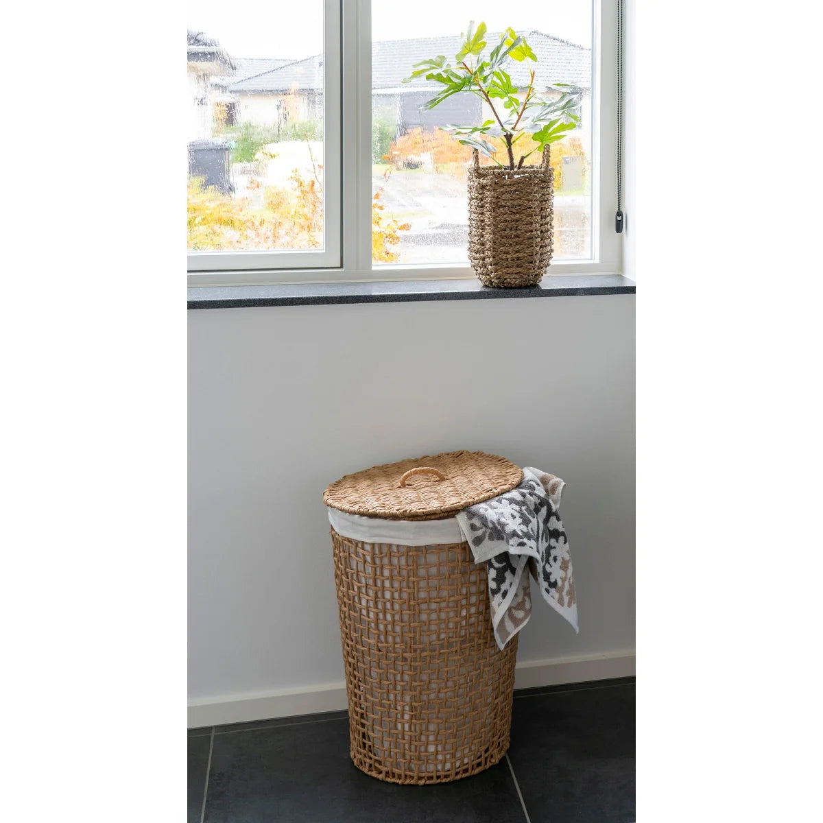 Panier à linge en osier naturel tressé beige et blanc avec couvercle, ø42x56 cm
