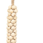 Collier pompon suspendu en perles de bois et coton blanc naturel