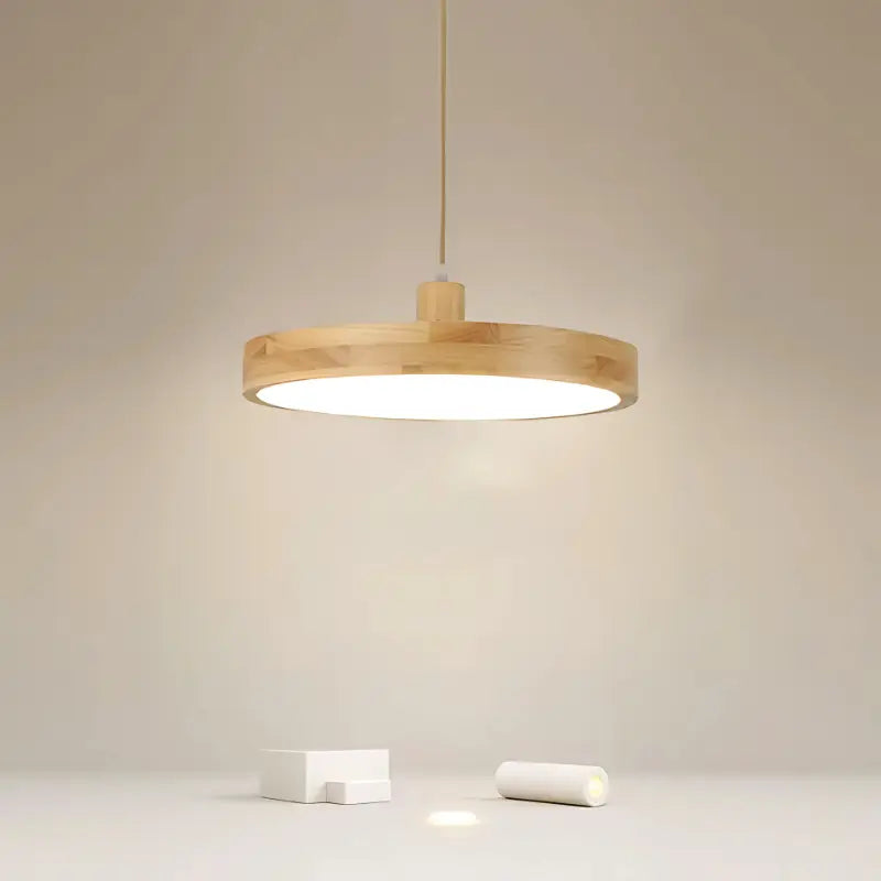 Suspension bois ronde installée