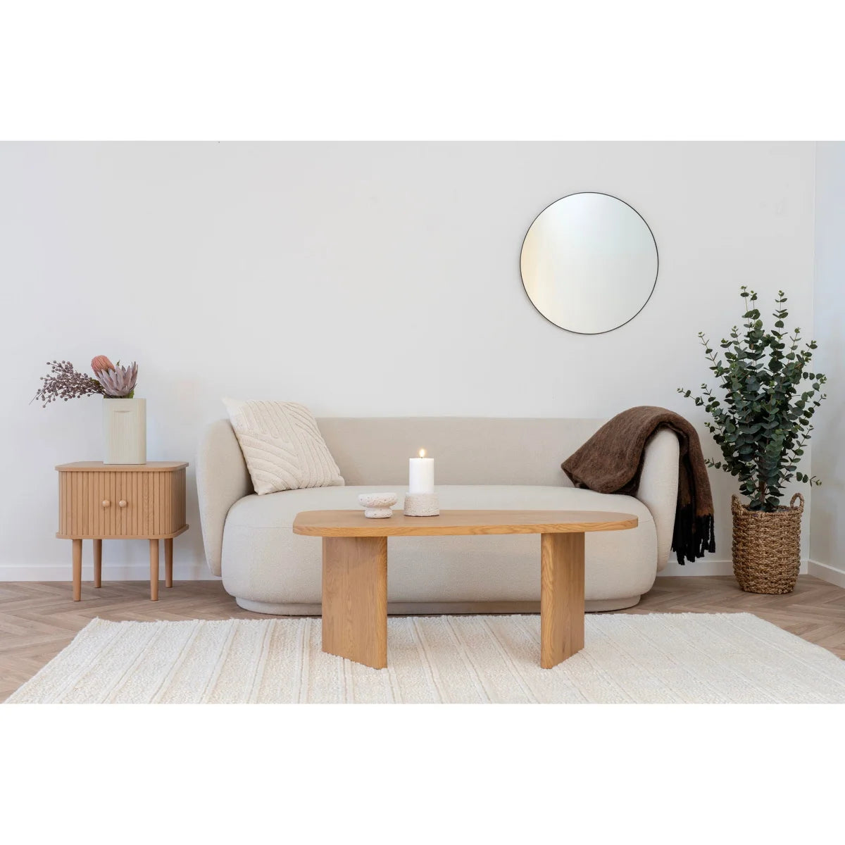 Table basse ovale en bois naturel 50x100 cm pour salon
