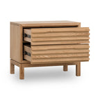 Table de chevet en bois de frêne clair à deux tiroirs lattes, 61x41 cm