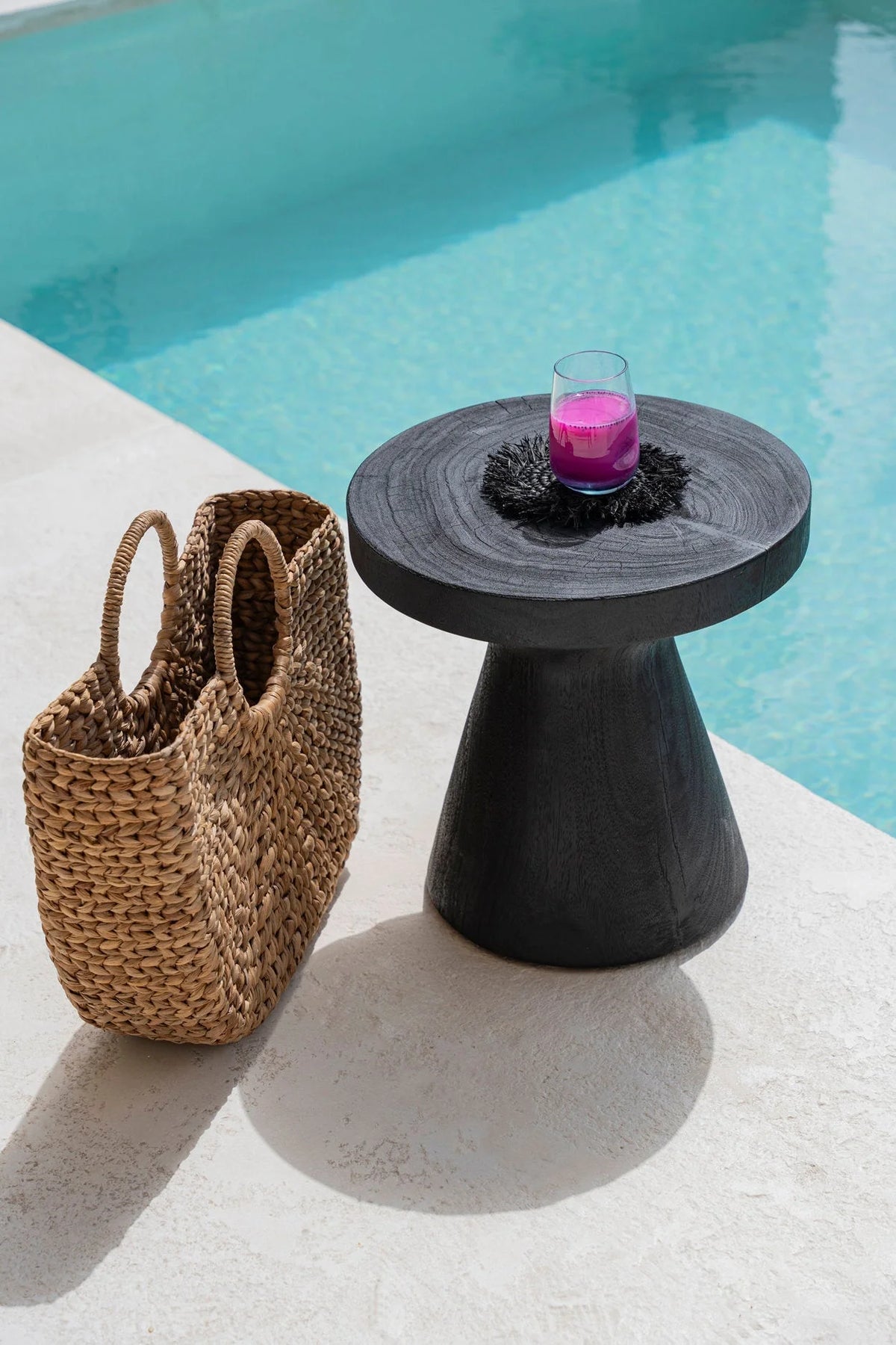 Table d’appoint en bois de suar noir 40x40 cm
