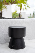Tabouret en bois de suar noir 45 cm design épuré