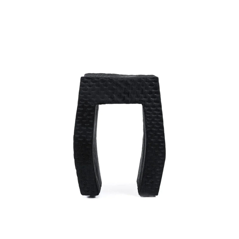 Tabouret en bois de suar noir forme U et assise tressée