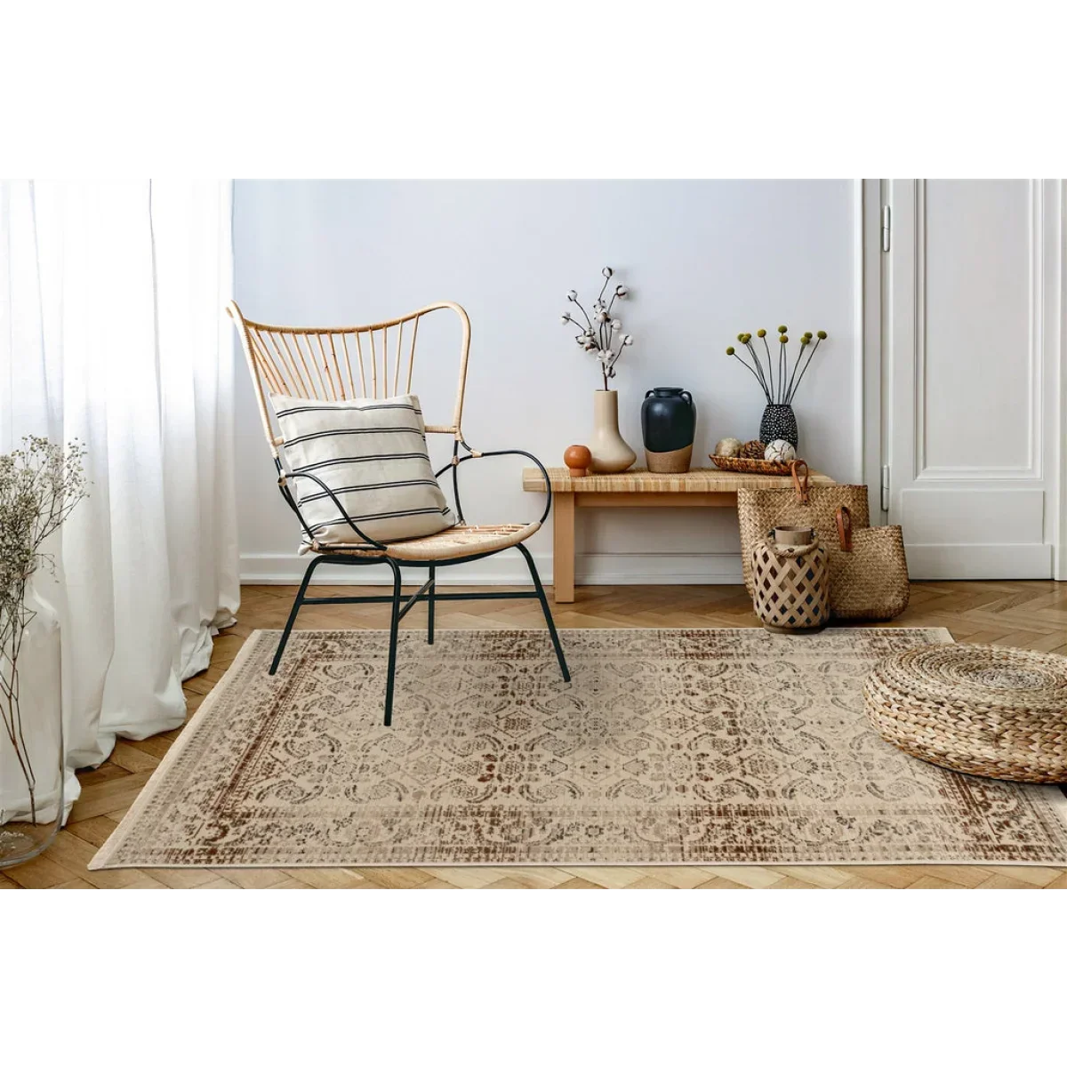 Tapis oriental rectangulaire effet vieilli beige et brun avec motifs complexes