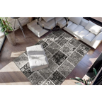 Tapis rectangulaire patchwork oriental gris 160x230 cm avec motifs traditionnels et géométriques